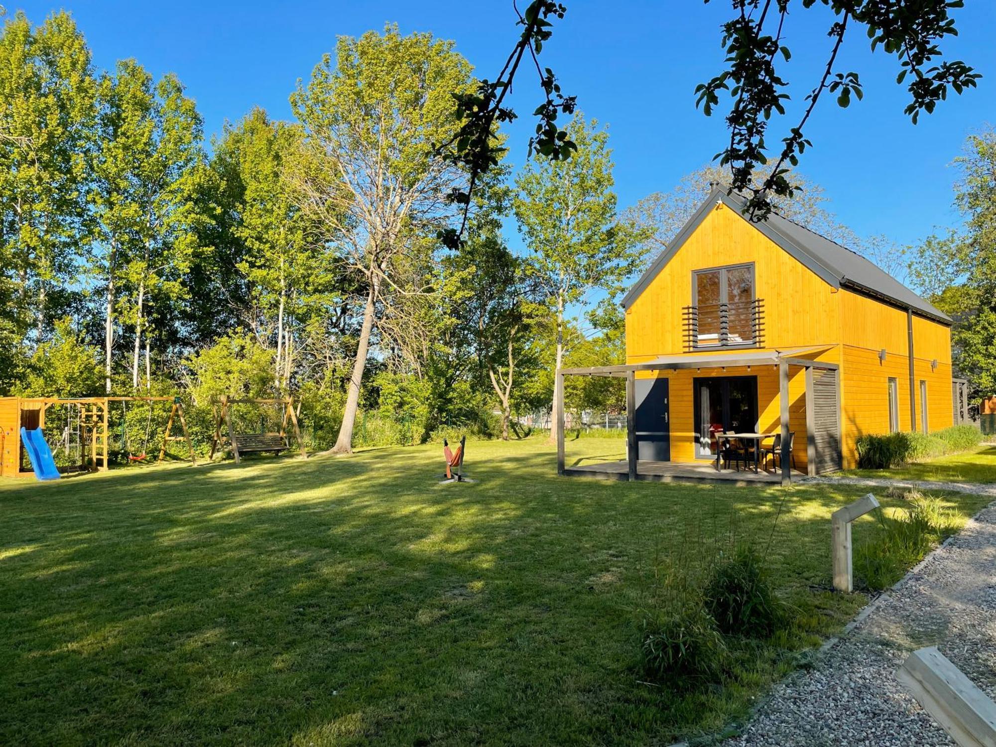 Villa Kwiatowa Laka Sliwin Exterior foto